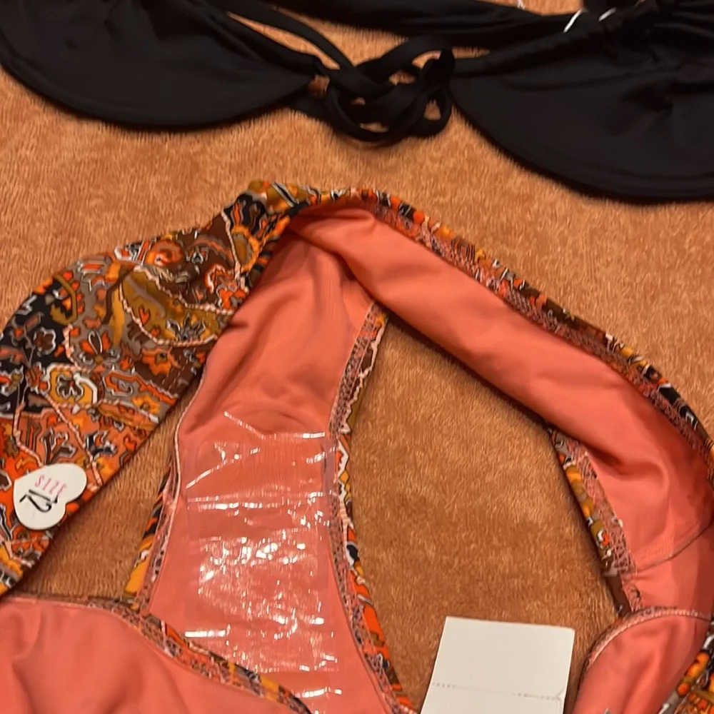 Frankie’s Bikini
